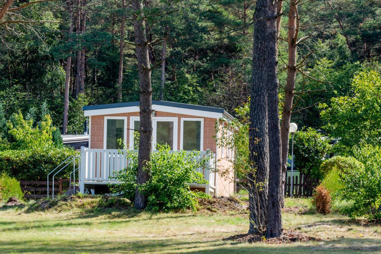 Naturcamping Lueneburger Heide - Chalets & Tiny Haeuser Soltau Luaran gambar