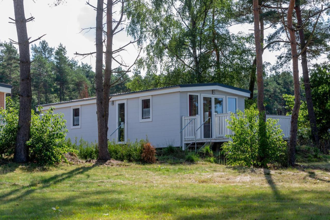 Naturcamping Lueneburger Heide - Chalets & Tiny Haeuser Soltau Luaran gambar