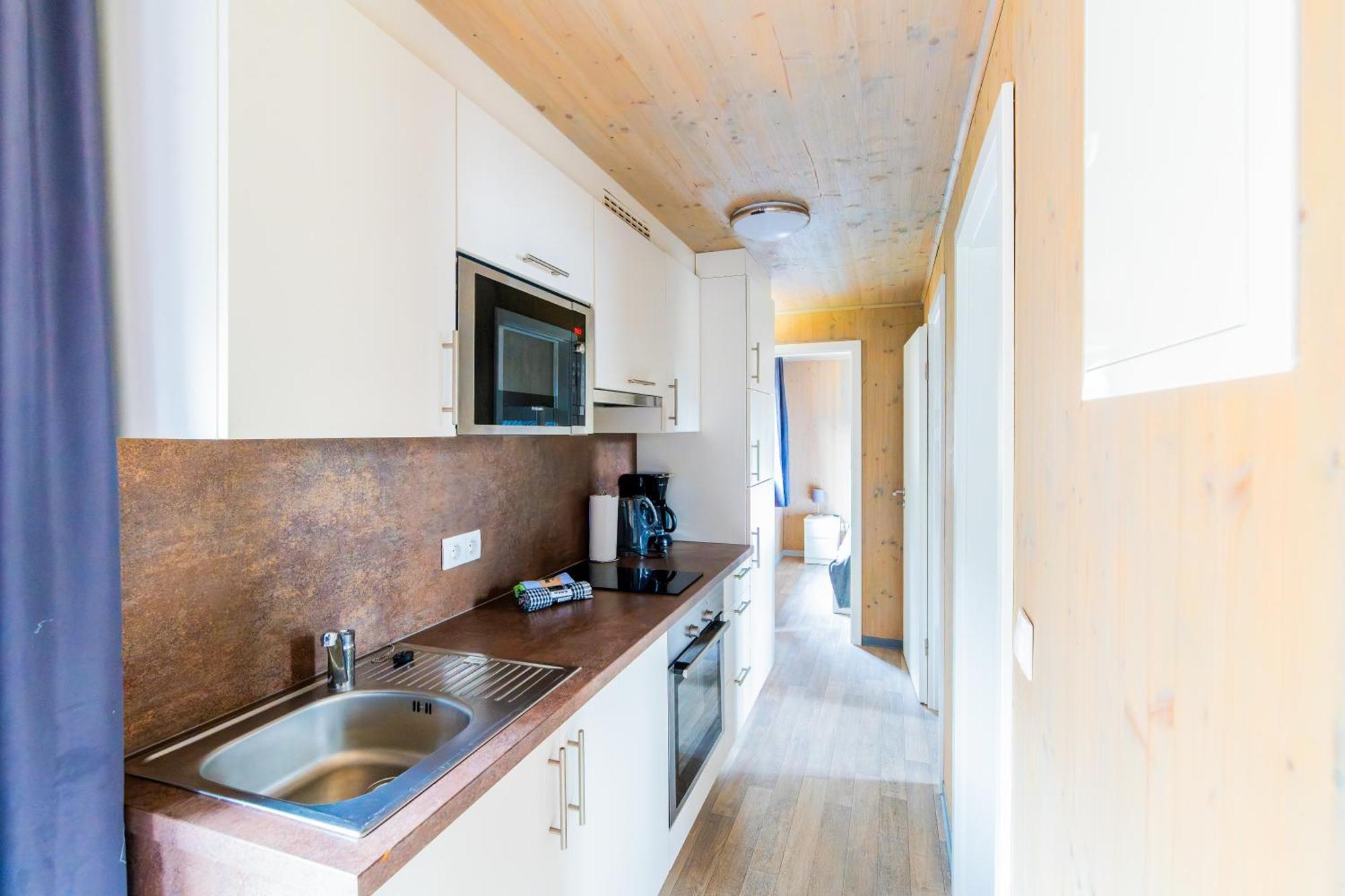 Naturcamping Lueneburger Heide - Chalets & Tiny Haeuser Soltau Luaran gambar