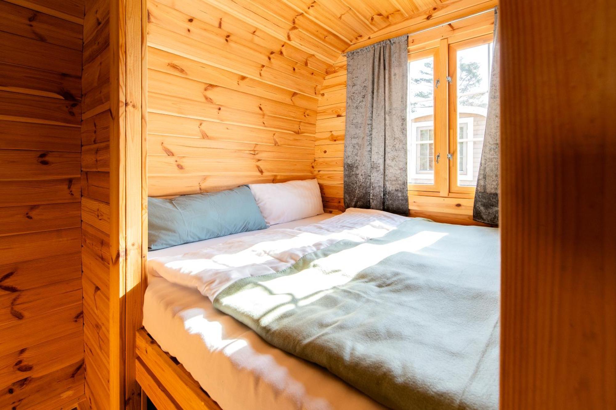 Naturcamping Lueneburger Heide - Chalets & Tiny Haeuser Soltau Luaran gambar