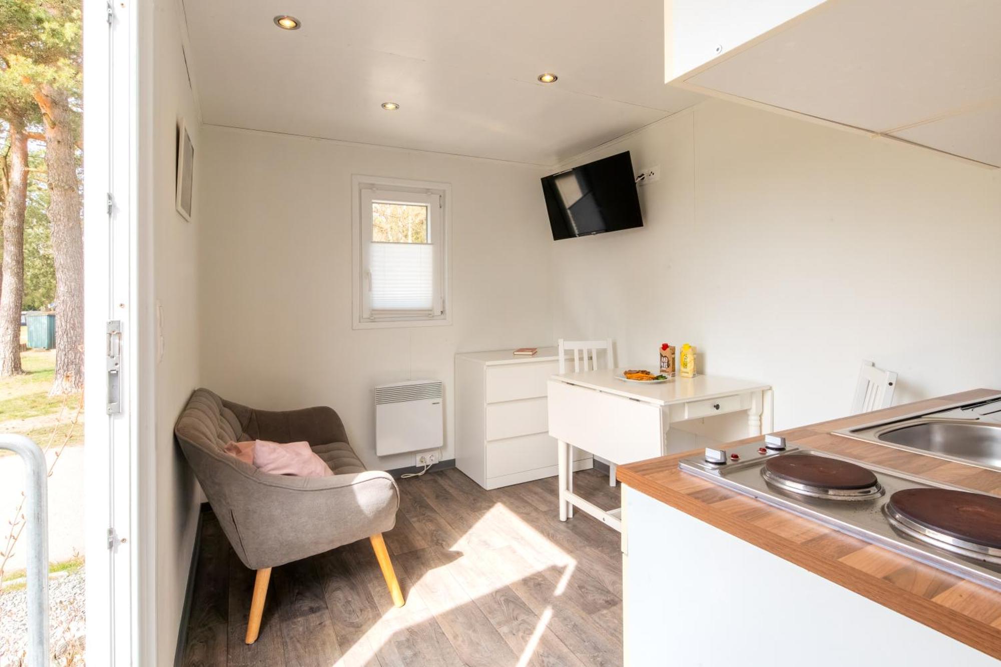 Naturcamping Lueneburger Heide - Chalets & Tiny Haeuser Soltau Luaran gambar