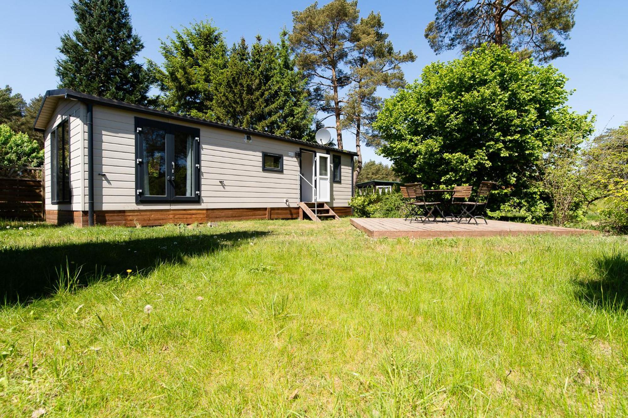 Naturcamping Lueneburger Heide - Chalets & Tiny Haeuser Soltau Luaran gambar