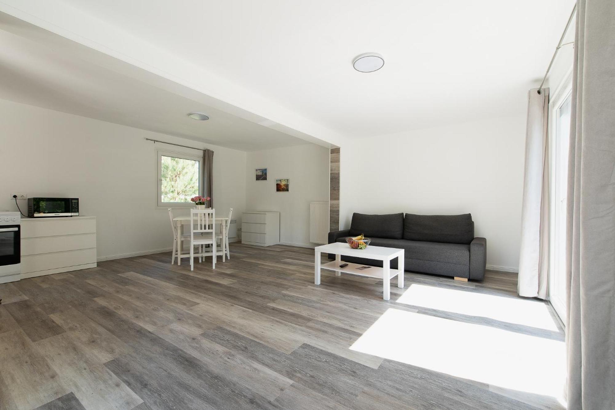 Naturcamping Lueneburger Heide - Chalets & Tiny Haeuser Soltau Luaran gambar