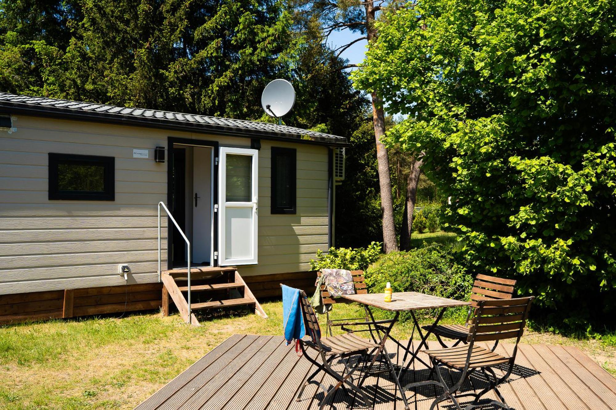 Naturcamping Lueneburger Heide - Chalets & Tiny Haeuser Soltau Luaran gambar