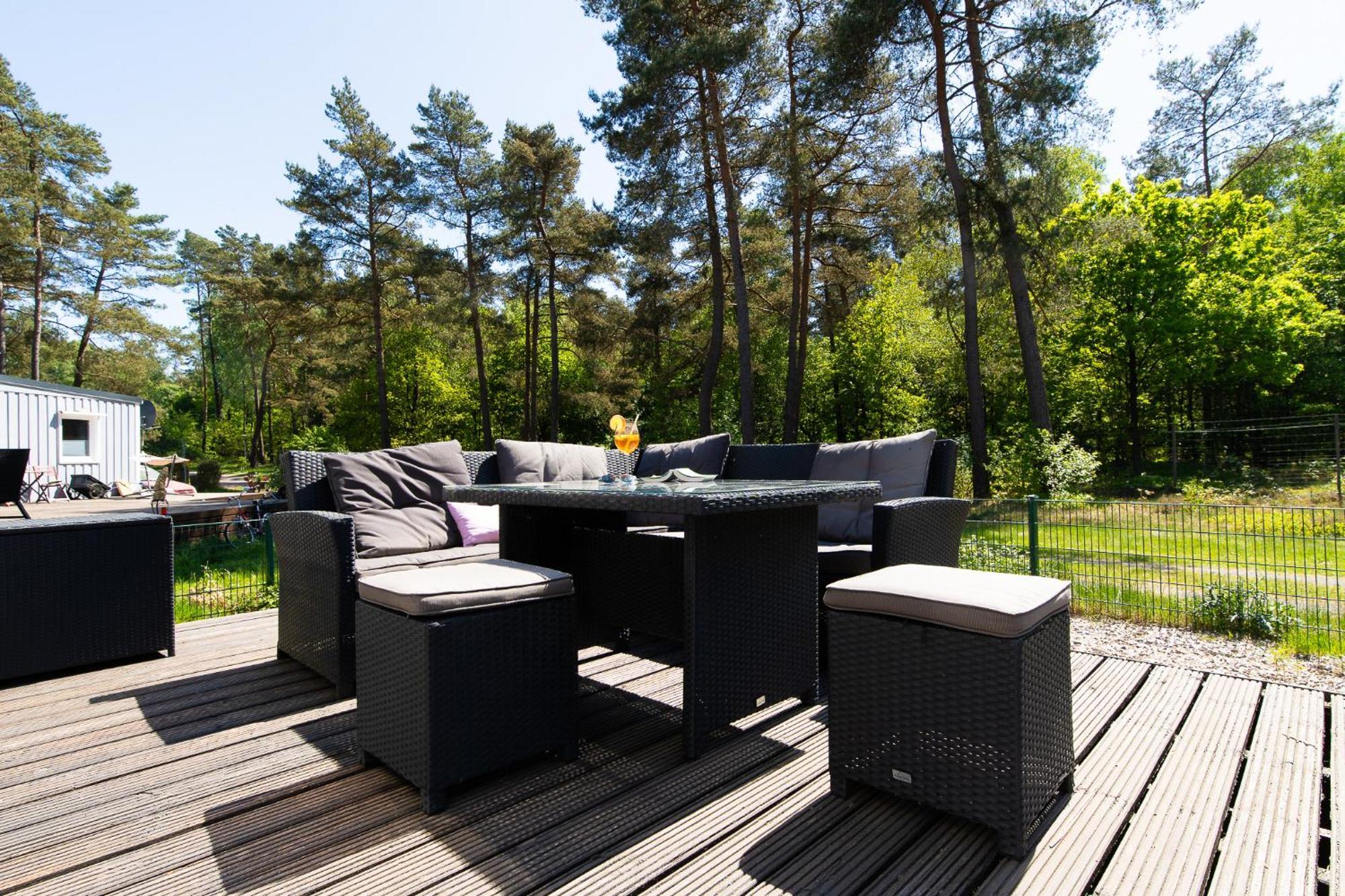 Naturcamping Lueneburger Heide - Chalets & Tiny Haeuser Soltau Luaran gambar